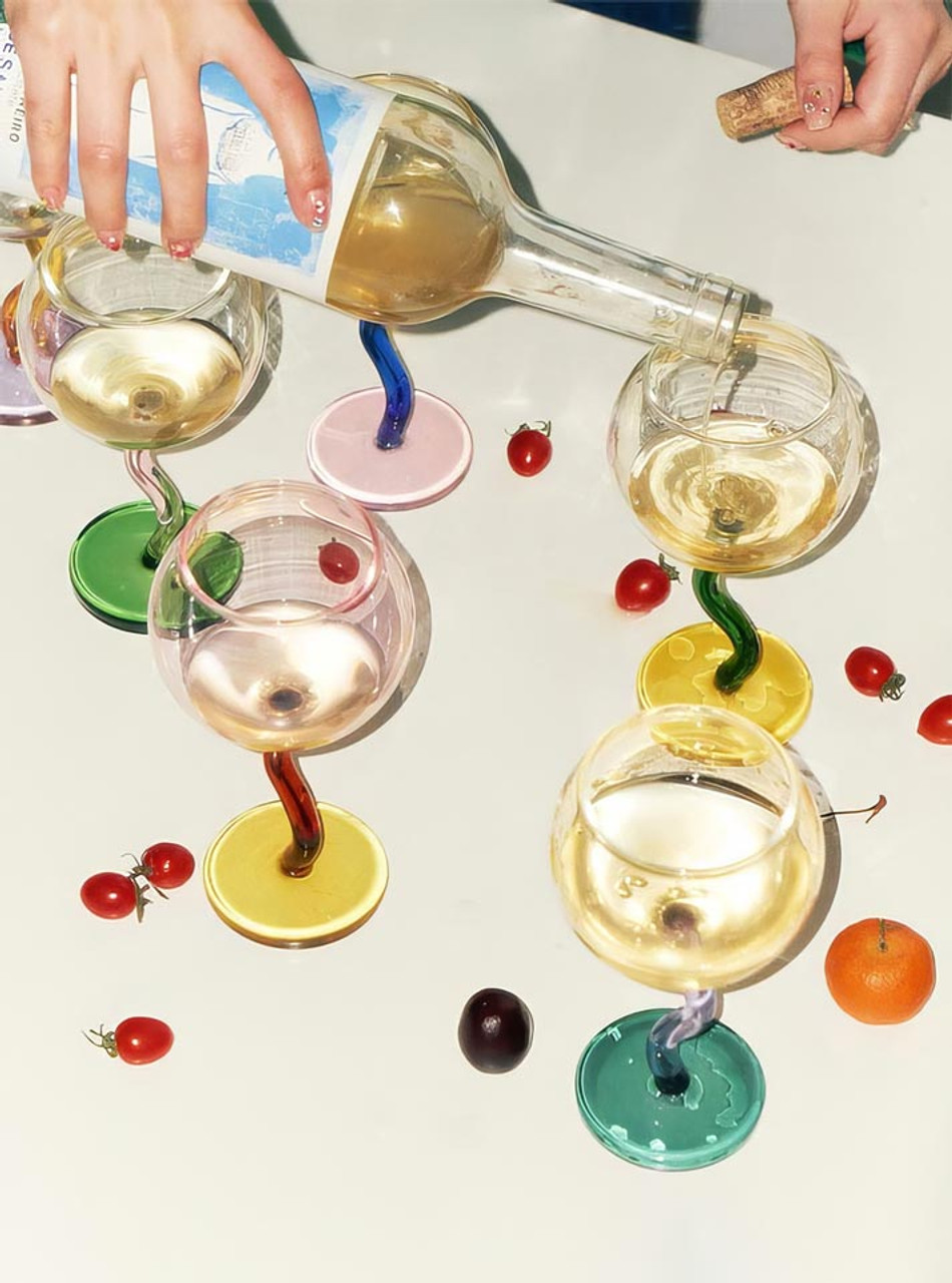 "Ballon" Colourful Wine Glass With Curved Stems -