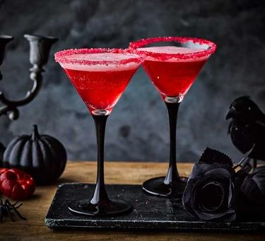 Spooky Vampire's Kiss Martini cocktail